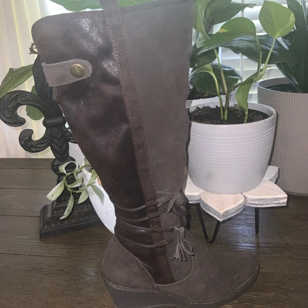 BareTraps Brown Over the Knee Brown Suede Fur Lined Wedge Boots Side Zipper 6M